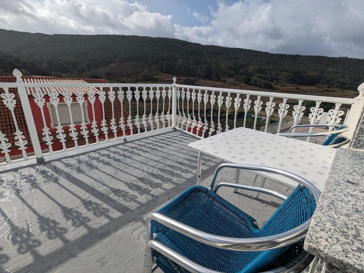 ホテル Vivienda Turistica Vacacional Maricarmen Arou エクステリア 写真
